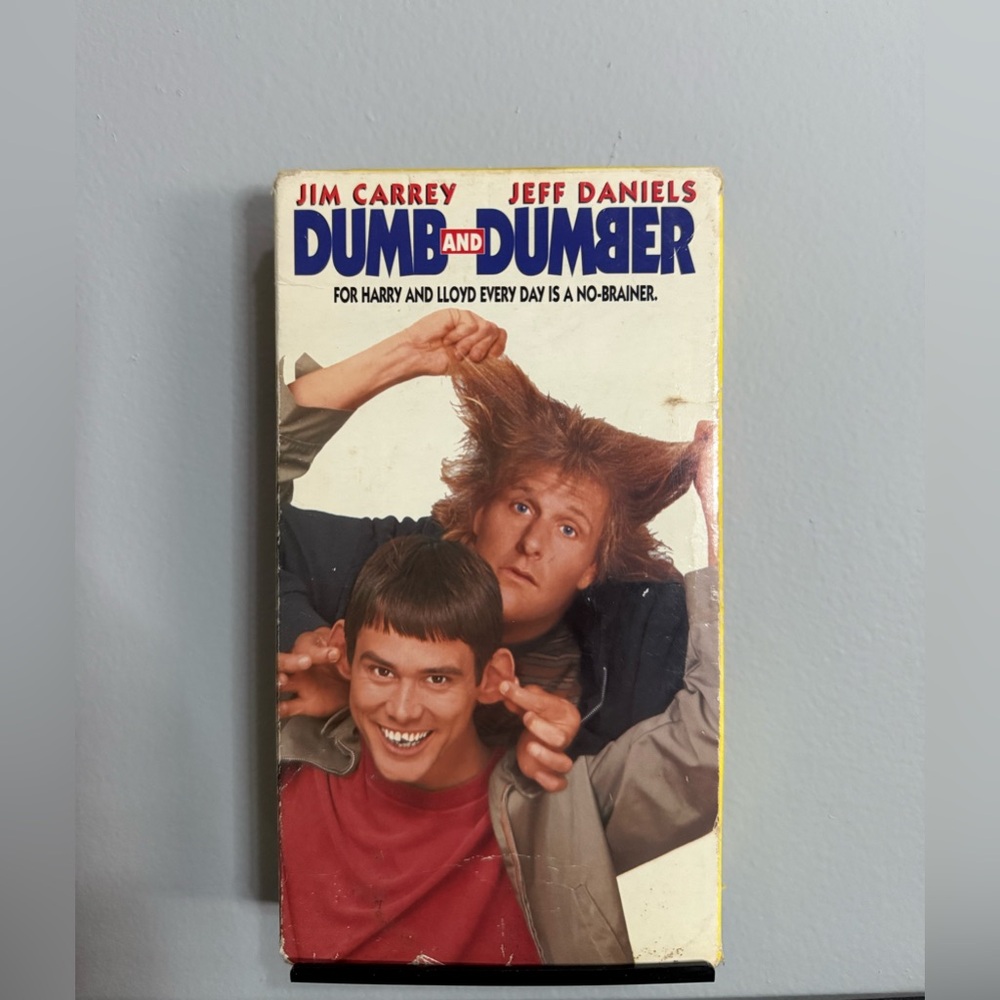 Dumb & Dumber VHS